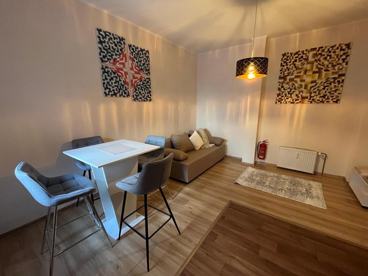 M&M Apartment, Free Parking Karlovy Vary Dış mekan fotoğraf